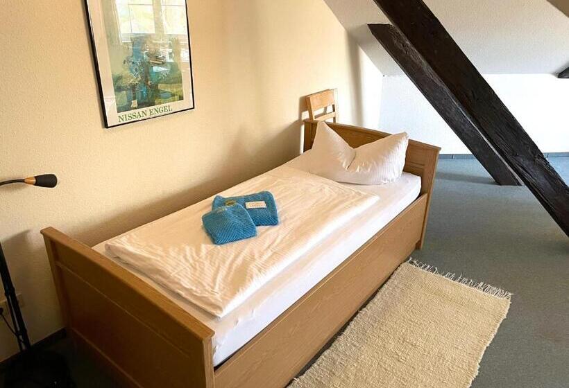 Отель Gutshaus Kajahn