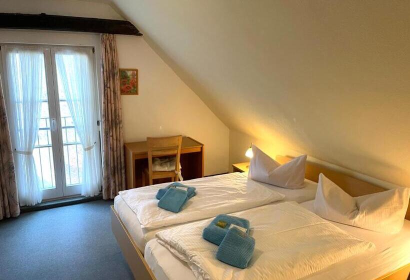 Отель Gutshaus Kajahn