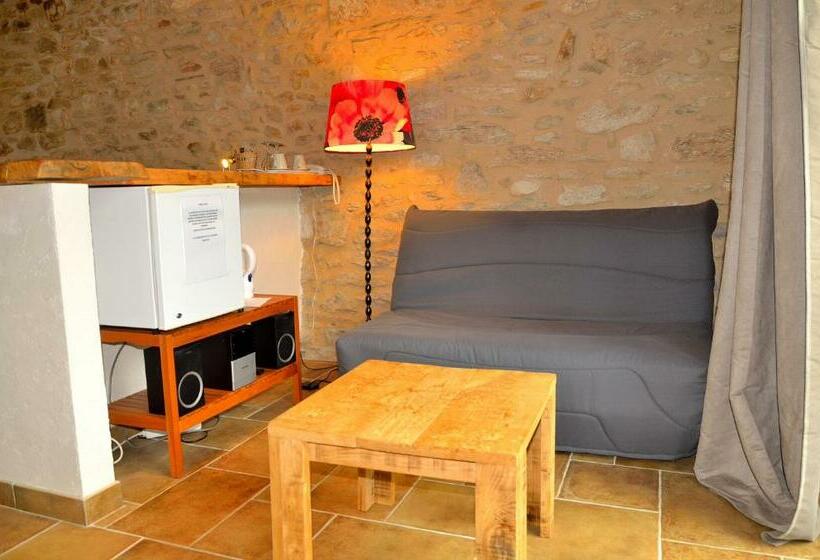 Отель Hostellerie La Bergerie