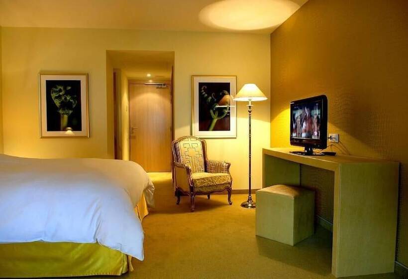 Отель Hôtel à La Ferme