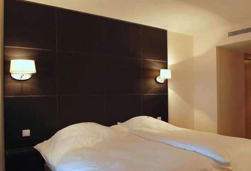 Отель Hôtel à La Ferme