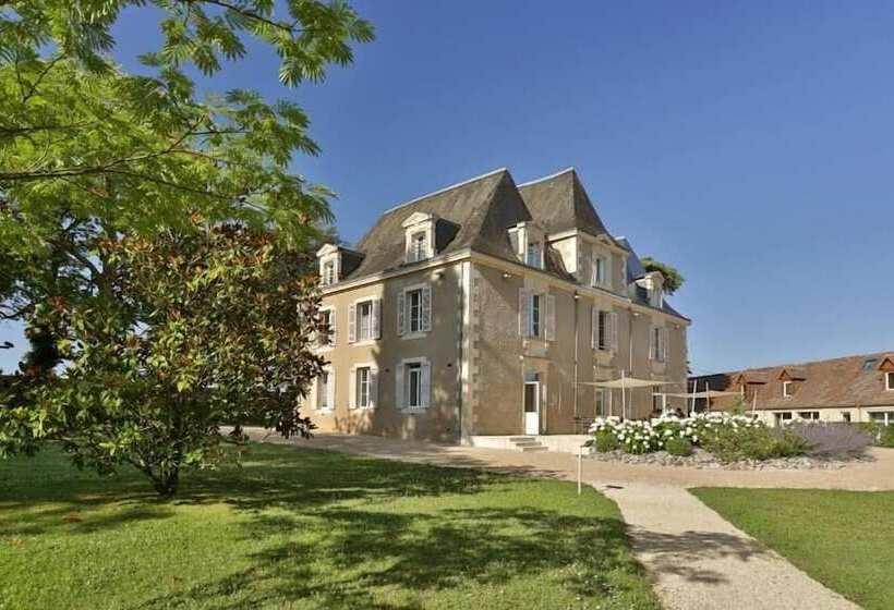 فندق Hôtel & Restaurant   Le Manoir Des Cèdres   Piscine Chauffée Et Climatisation