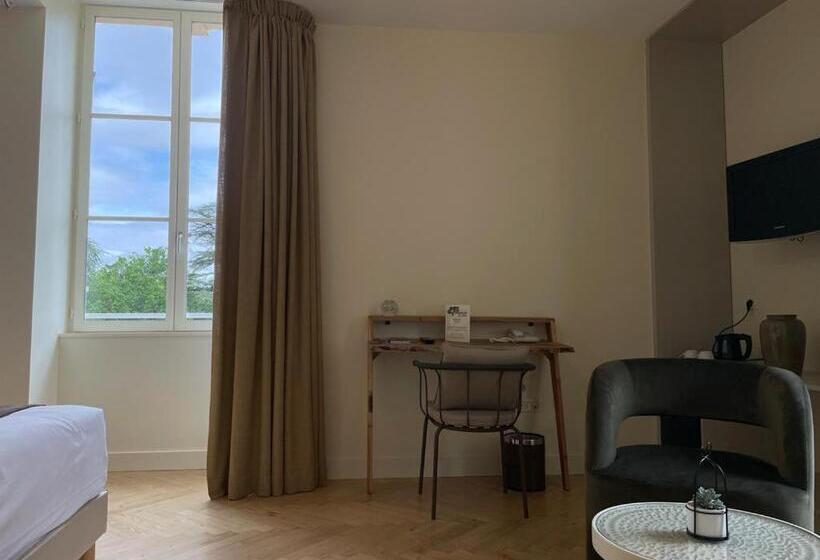 فندق Hôtel & Restaurant   Le Manoir Des Cèdres   Piscine Chauffée Et Climatisation