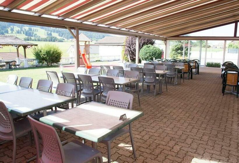 فندق Hôtel   Restaurant Le Manoir