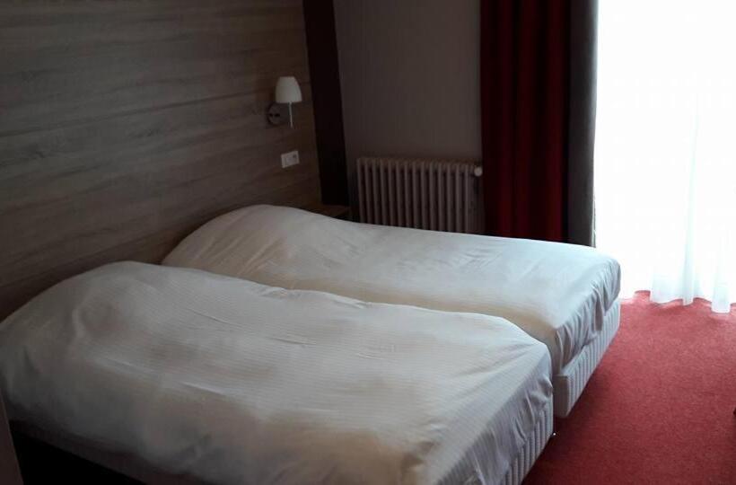 酒店 Hôtel Restaurant Oberlé