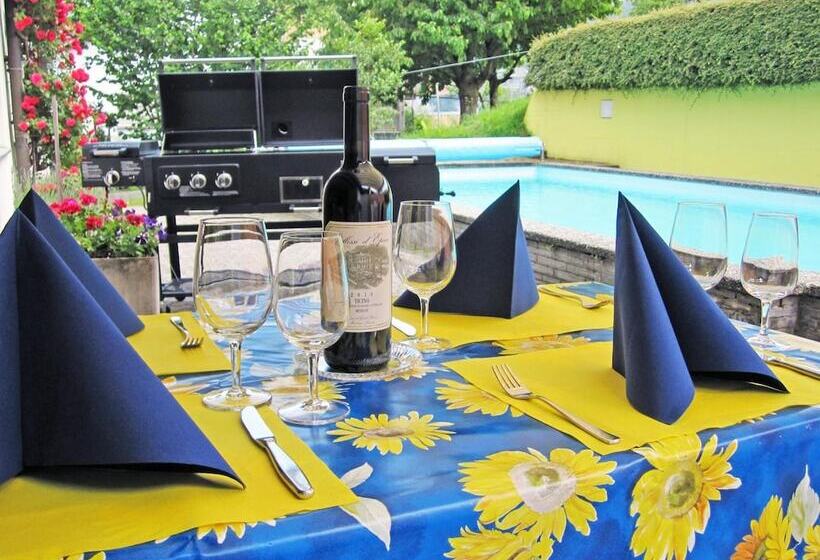 בית מלון כפרי Krone