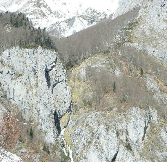فندق La Ferme Aux Sangliers   Micalet