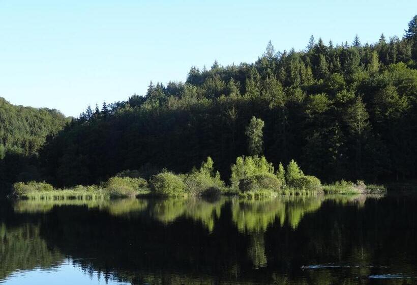 בית מלון כפרי Le Lac Des Moines