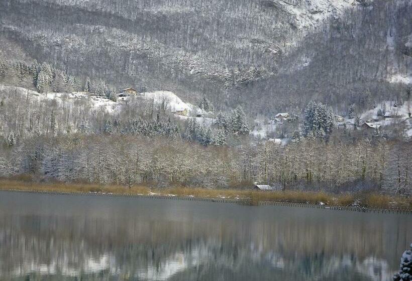 בית מלון כפרי Les Sirenes