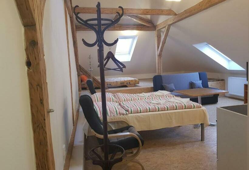 Městský Hotel Dorinka