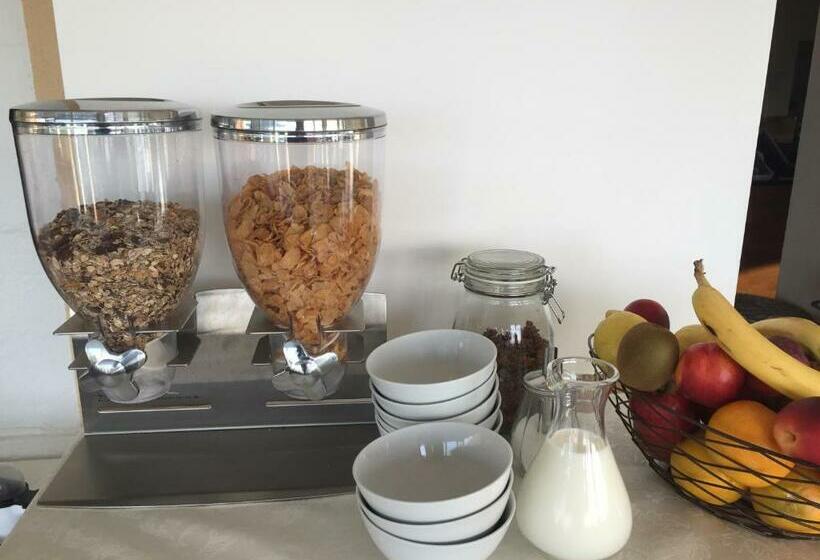 בית מלון כפרי Petit Hôtel De Chaumont