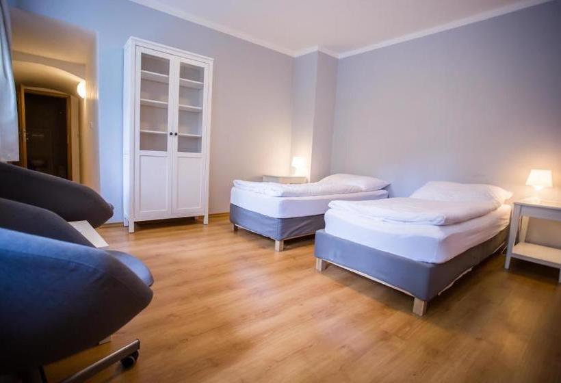 Отель Resort Malevil