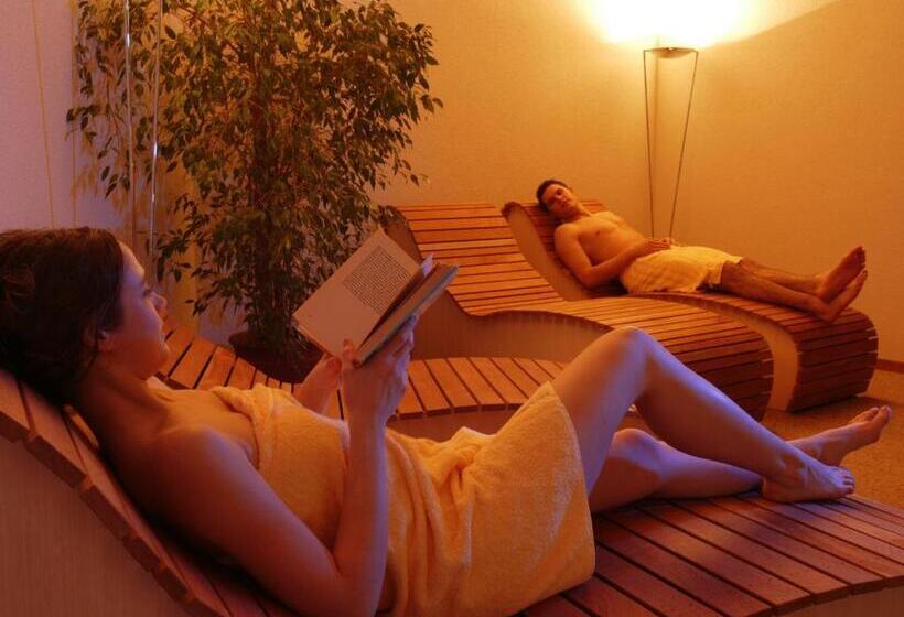 בית מלון כפרי & Spa Blausee