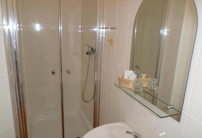 בית מלון כפרי Steiger