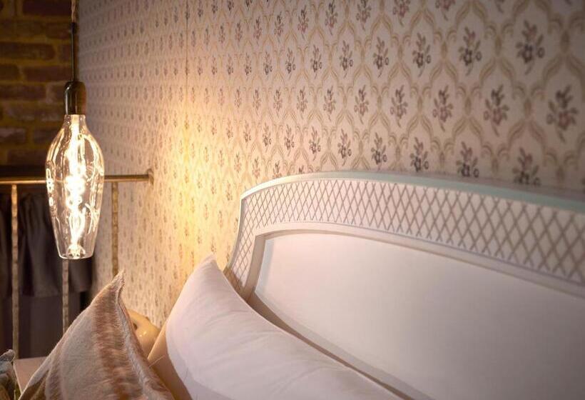 فندق Tenuta Montemagno Relais & Wines