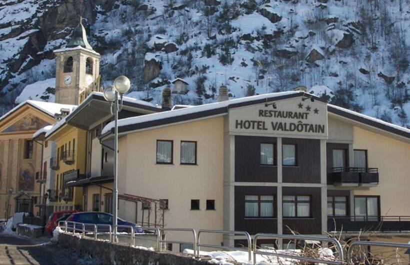 فندق Valdotain