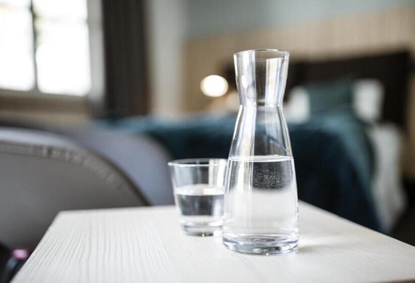 호텔 Weisses Kreuz