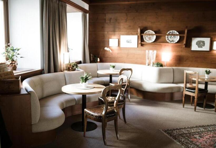 호텔 Weisses Kreuz