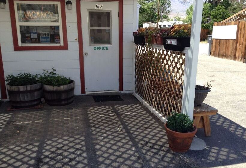 Independence Courthouse Motel