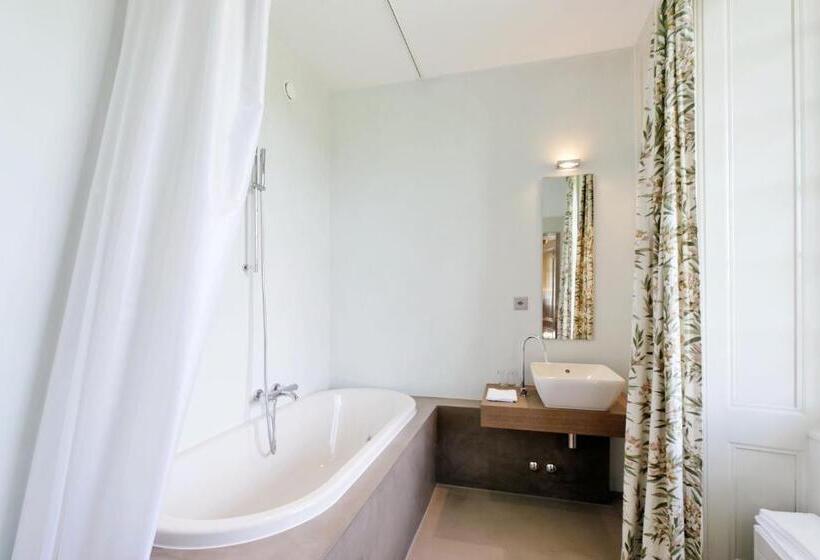 Klosterhotel St. Petersinsel