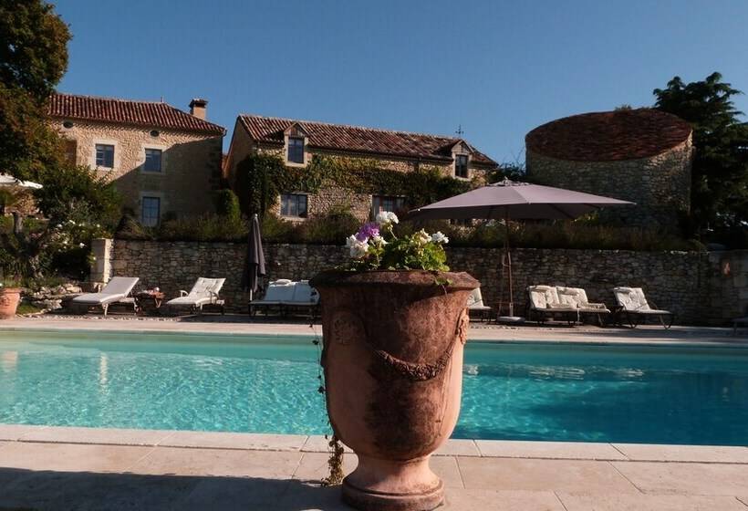 Le Manoir De Beauregard   B&b