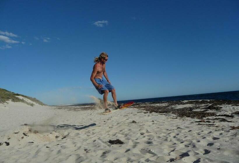 מוטל Centrebreak Beach Stay