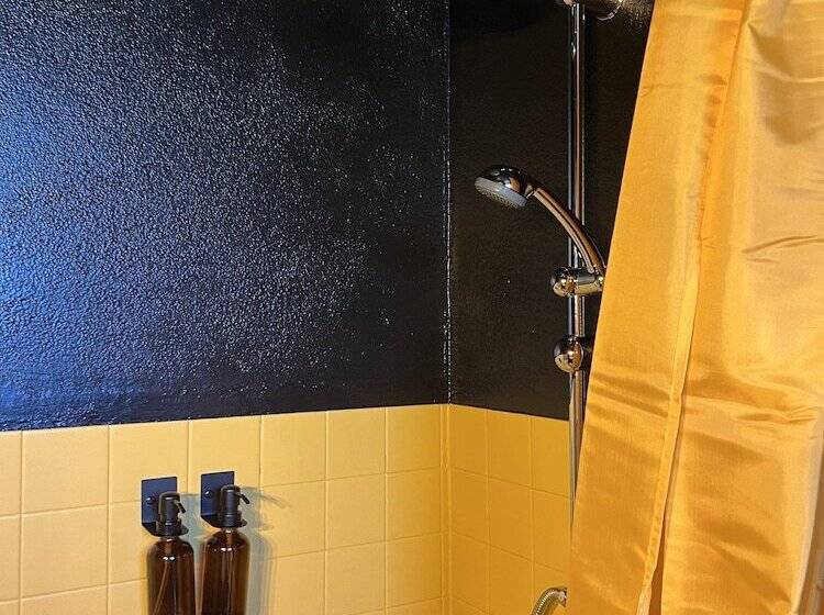 Motel Les Broussailles