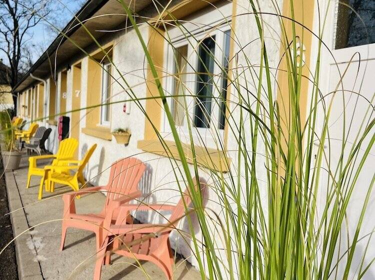 Motel Les Broussailles