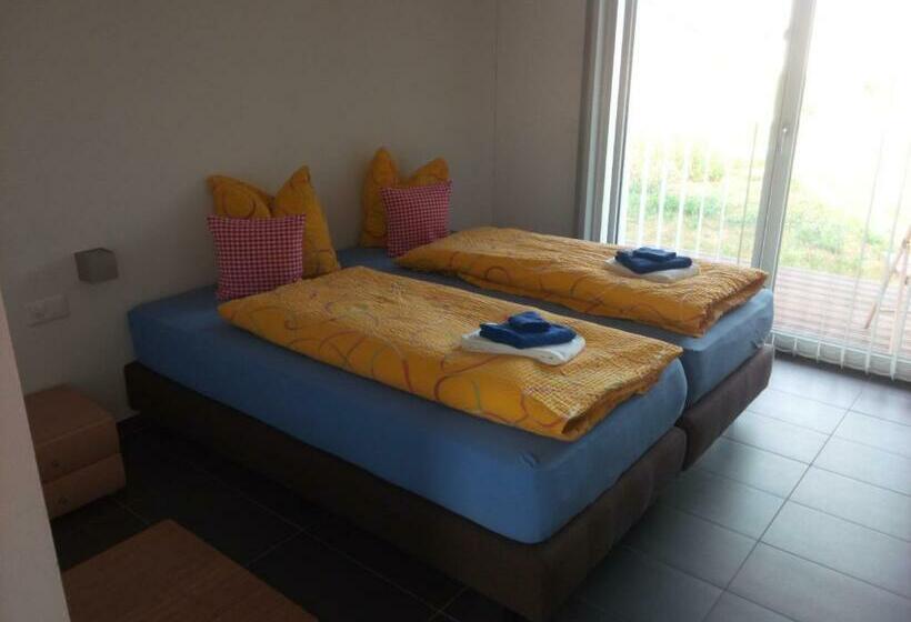 펜션 Bed And Breakfast Villa Hallau