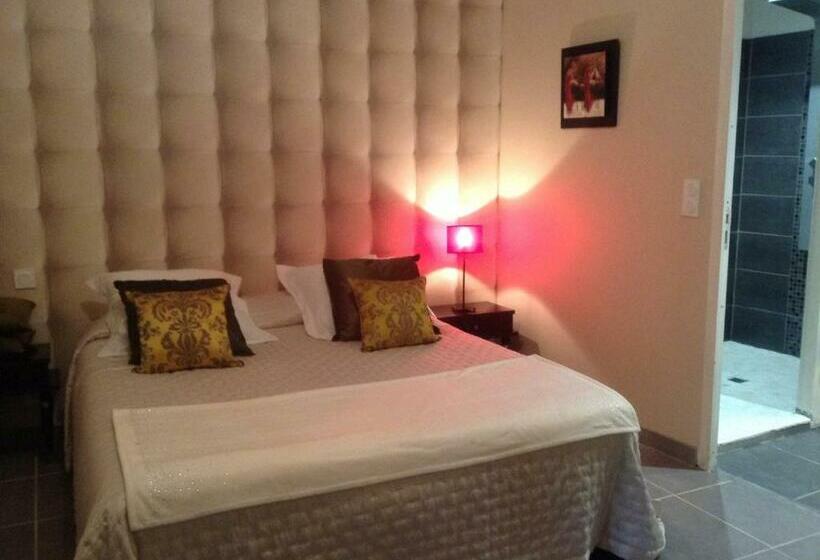 بنسيون Domaine De Puycarpin