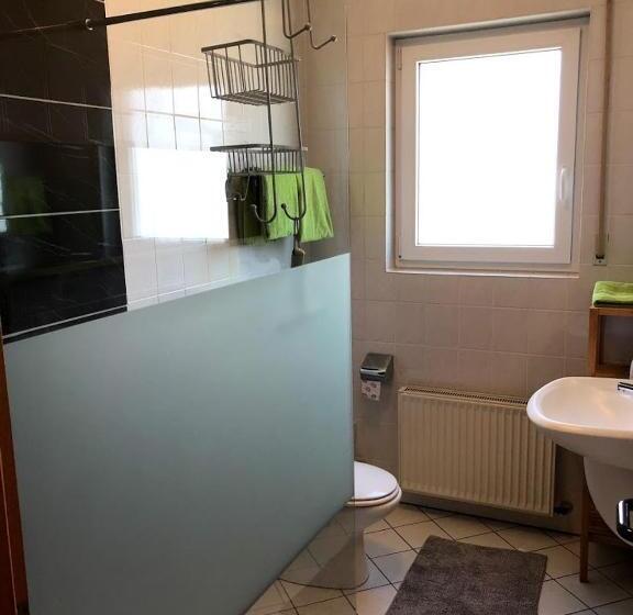 Пансион Garni Zum Adenauer Forst