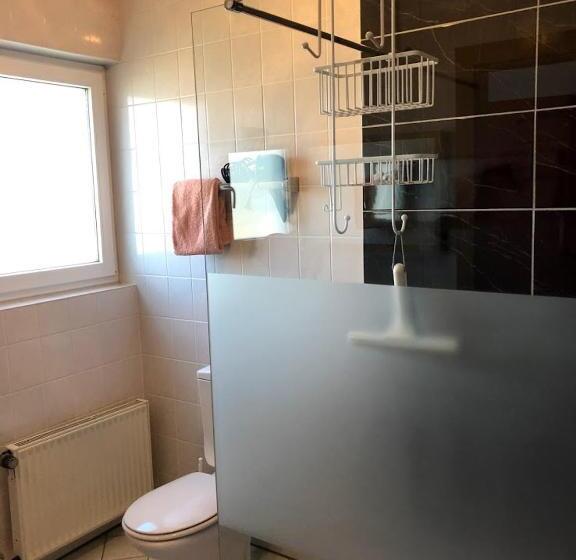 Пансион Garni Zum Adenauer Forst