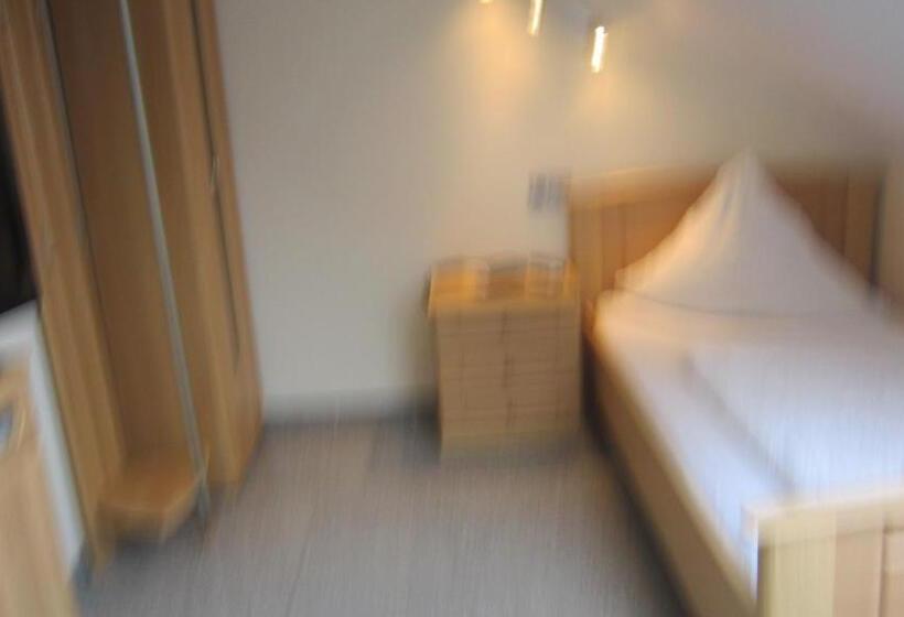 פנסיון Gästehaus Marietta