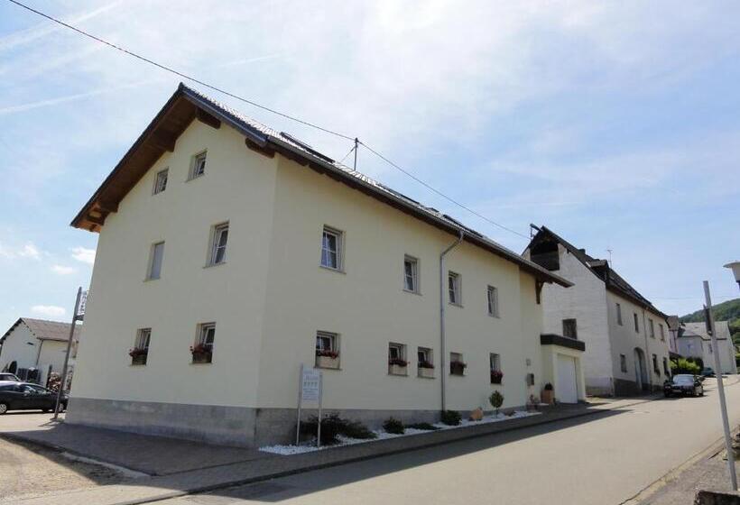 פנסיון Gästehaus Marietta