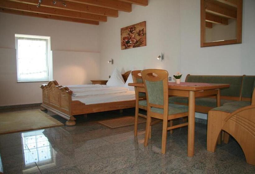 פנסיון Gästehaus Marietta