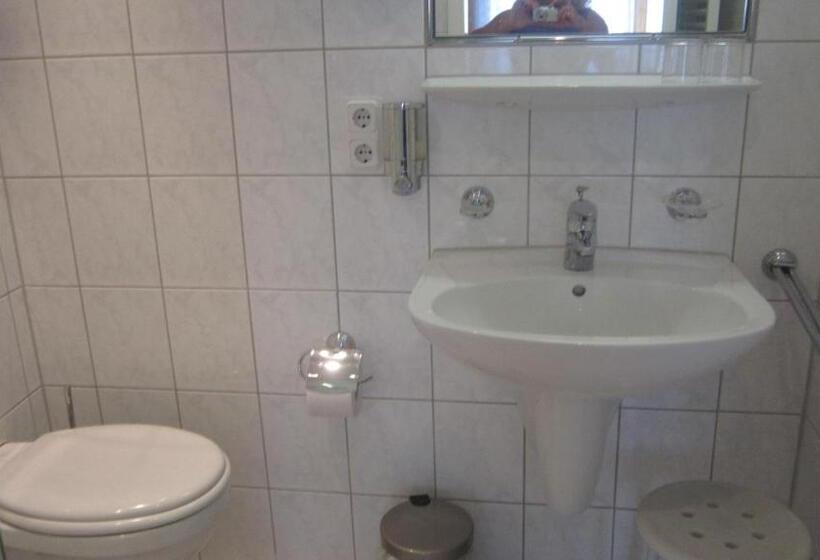 ペンション Gästehaus Marietta