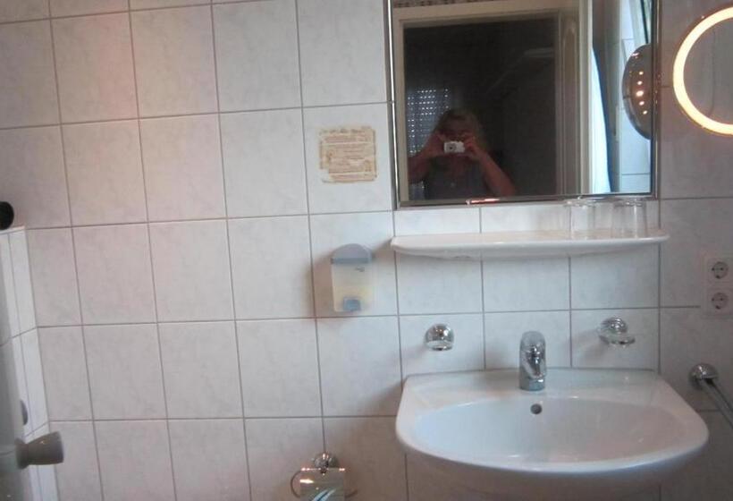 פנסיון Gästehaus Marietta