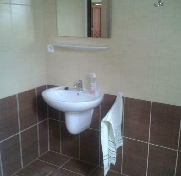 펜션 Határmenti Vendégház