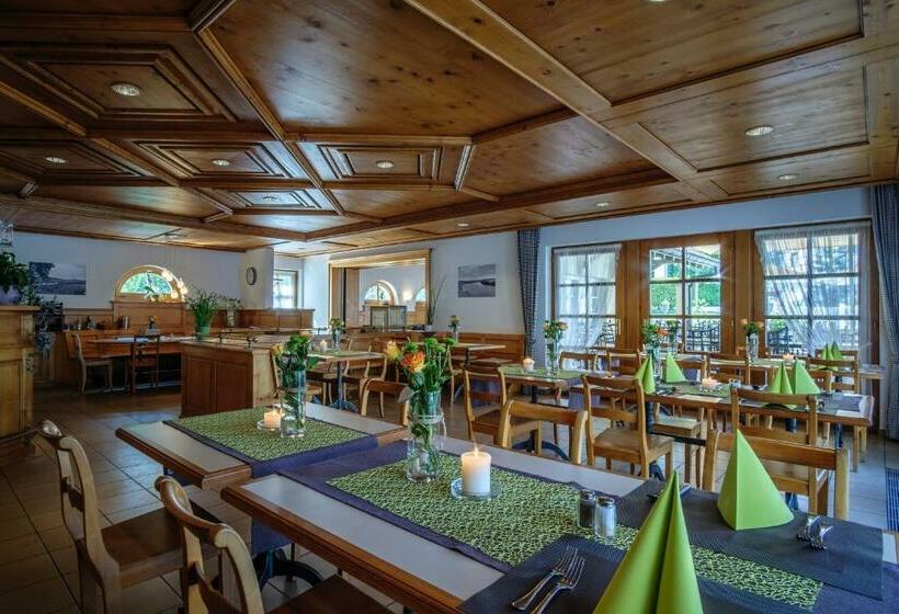 بنسيون Landgasthof Camping