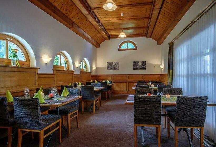 بنسيون Landgasthof Camping