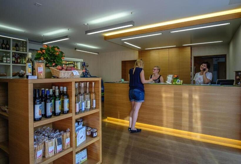 بنسيون Landgasthof Camping