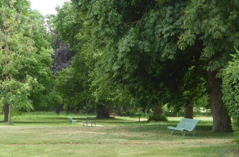 بنسيون Maison D'hôtes Le Château De Puxe