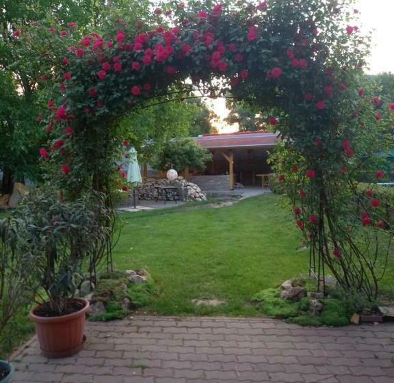 Пансион Mézesvölgy Vendégház