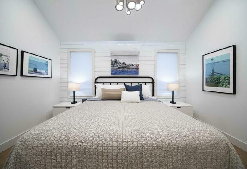 بنسيون Newsroom Suites