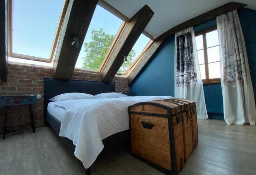 膳宿费 Penzion Na červeném Potoce