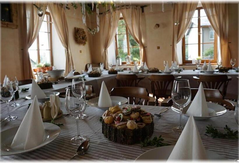 پانسیون Penzion Na červeném Potoce