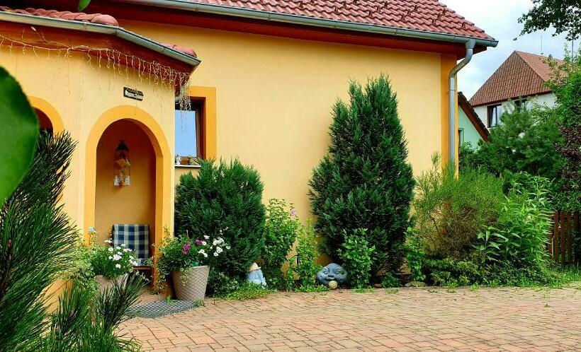 펜션 Penzion U Sýkorů