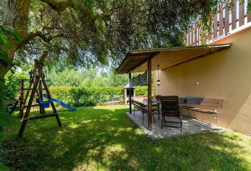 펜션 Penzion U Sýkorů