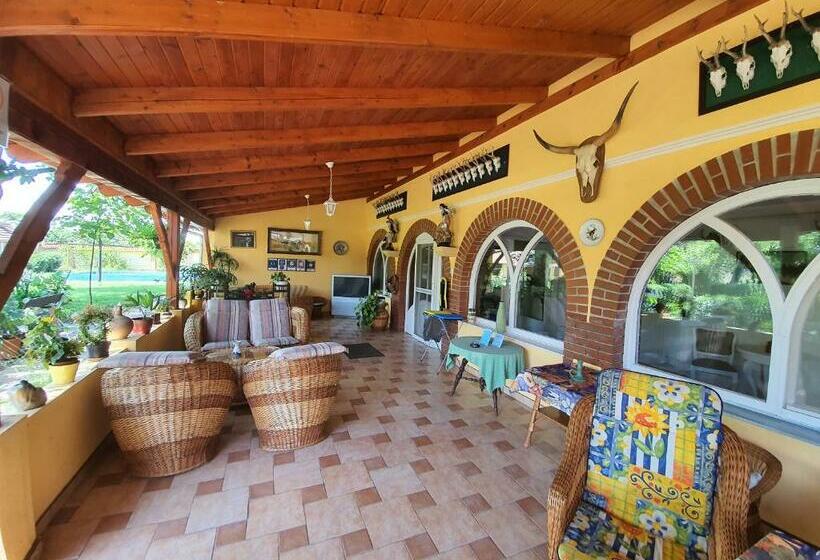 ペンション Platán Szálláshely