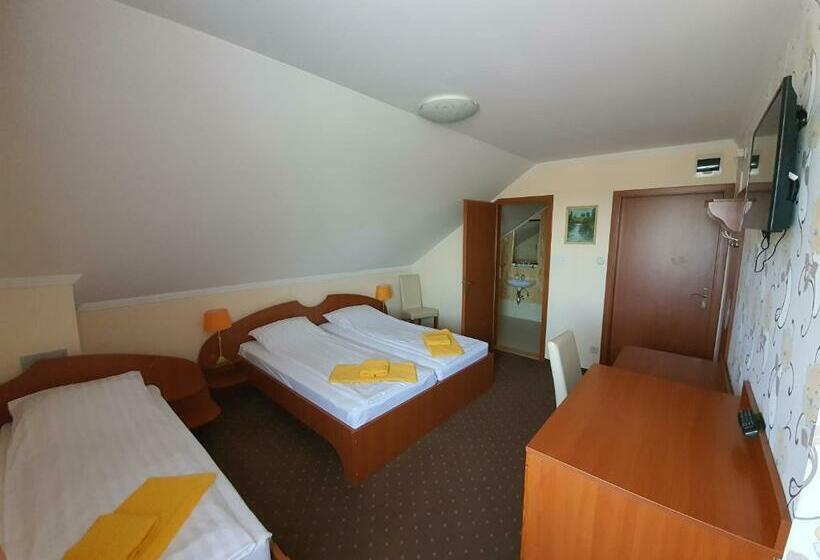 ペンション Platán Szálláshely